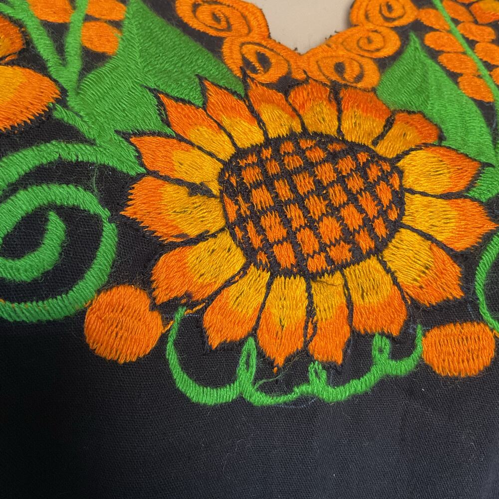 Mexican Black Embroidered Dress Sunflowers Folk Art Handcrafted Artisanal - Picture 10 of 10